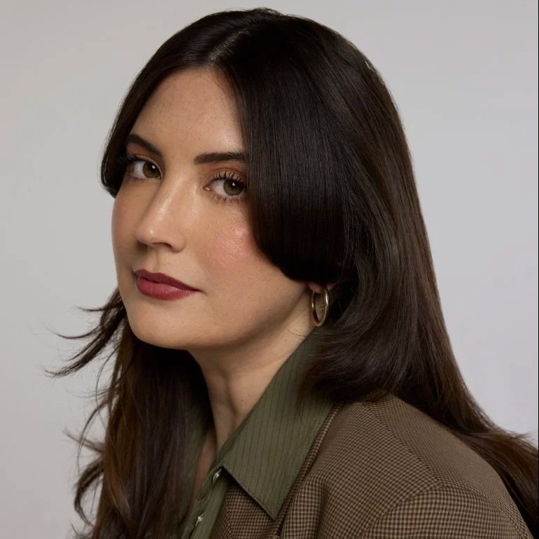 Julia Weisberg Cortés