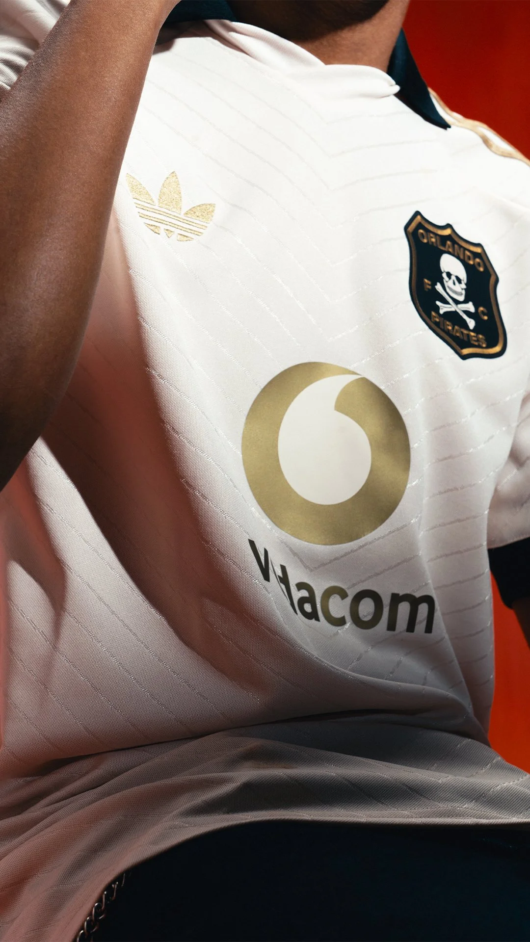 OP-Digital-9x16_0001_ADIDAS ORLANDO PIRATES - 2D SHOOT7815.jpg