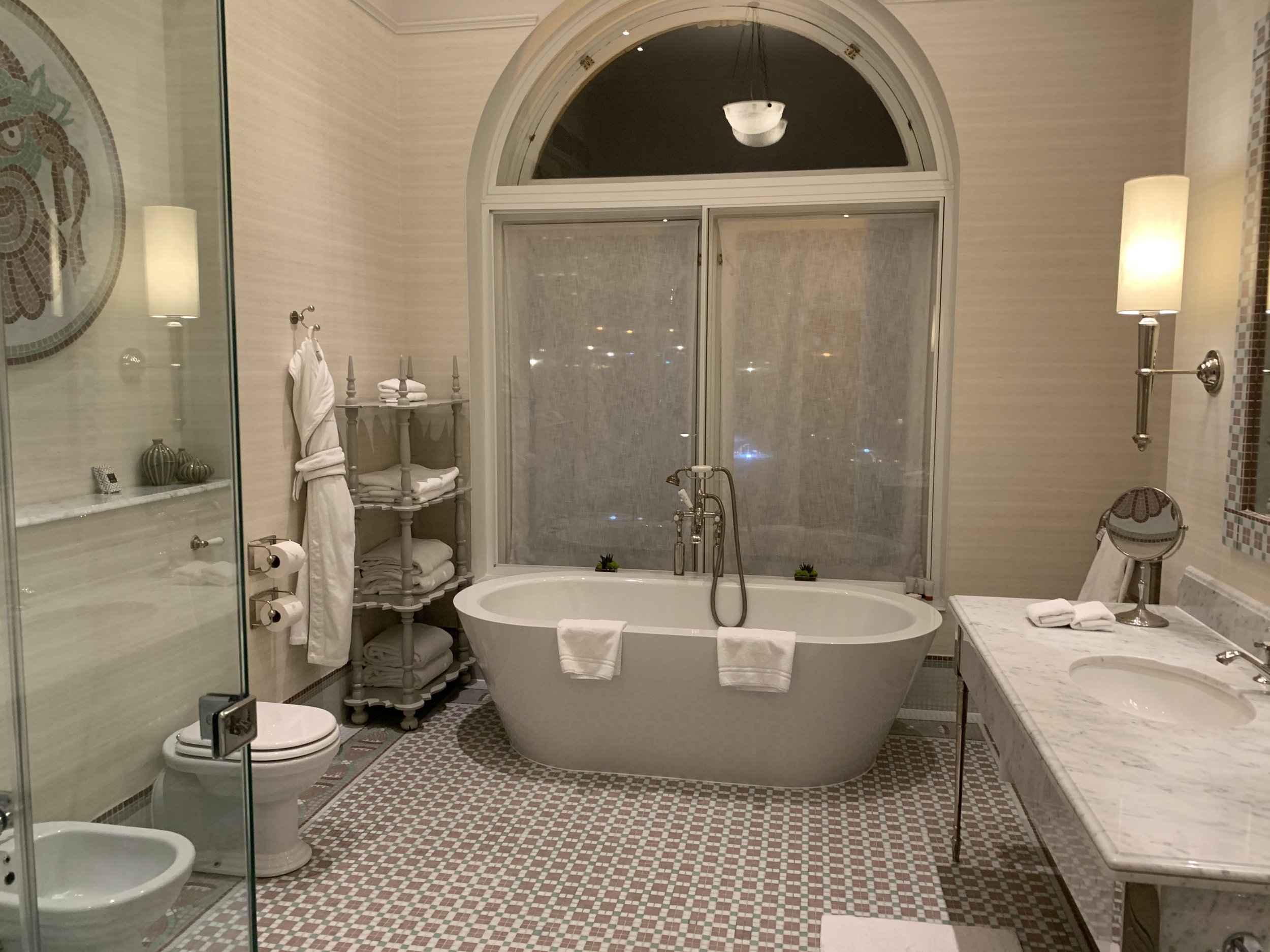 Suite luxury bathroom at Balmoral.jpeg
