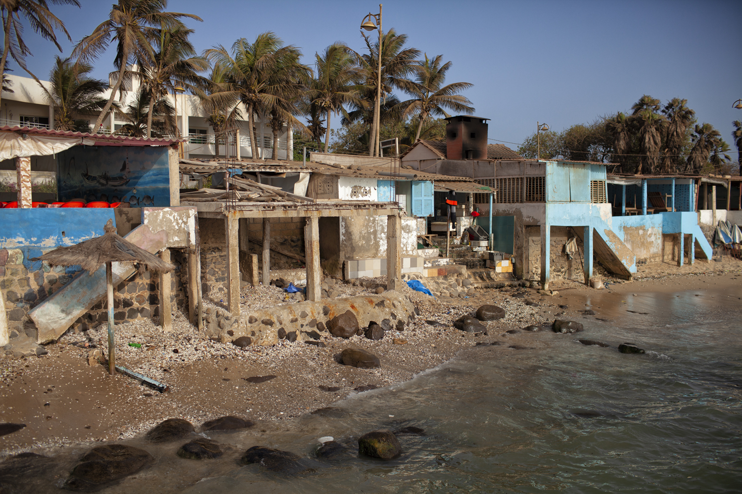 shore_resturants_Dakar_Senegal_2019_NIK_filter_3686.jpg