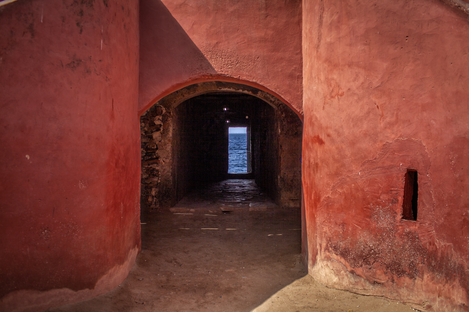 the_door_of_no_return_Gorée_Island_Senegal_2019_NIK_filter_8_3835.jpg