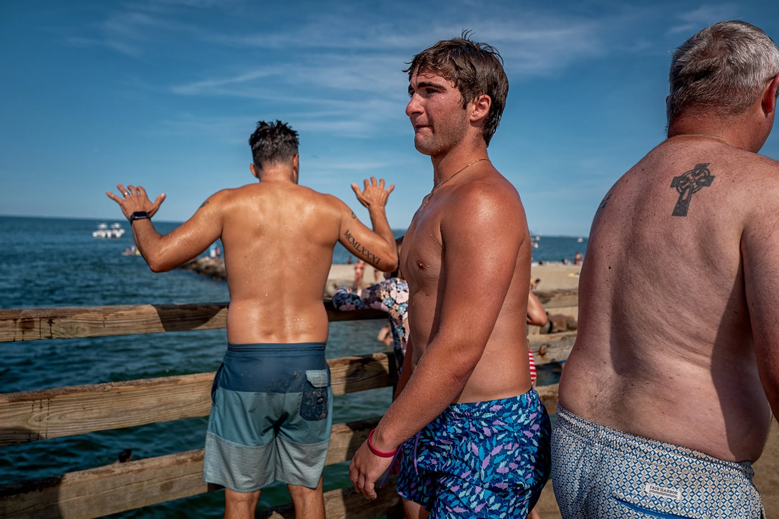 jaws_bridge_people_traffic_NIK7_filters_color_3936.jpg