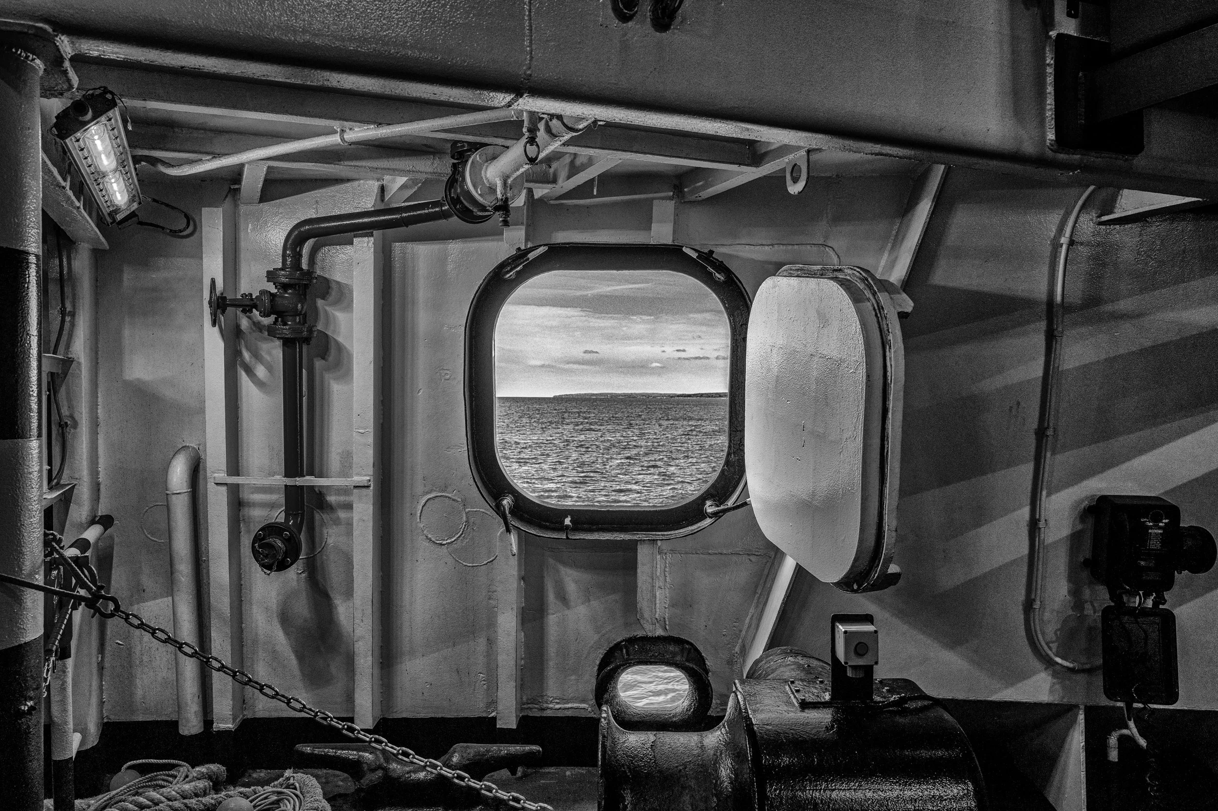 window_to_the_seas_CAMRRAW_NIK8_B&W_4990.jpg