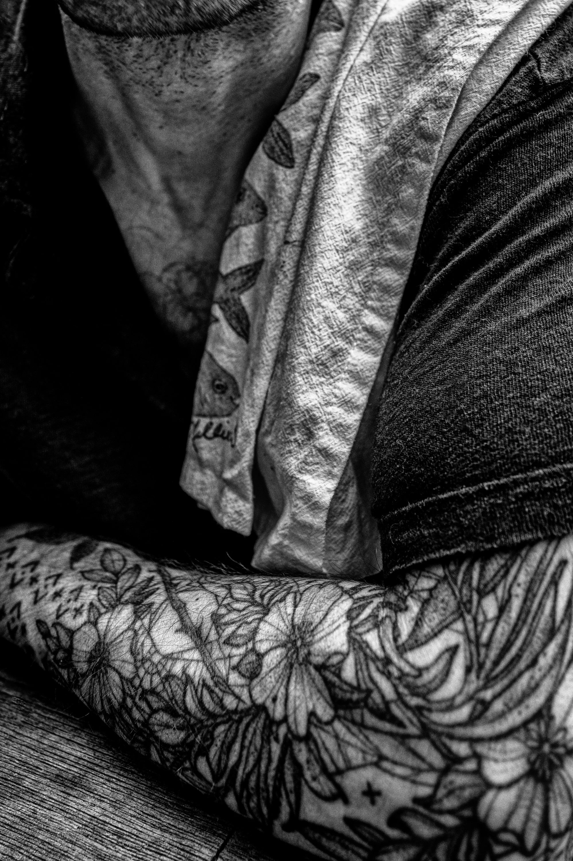 tattoo_forearm_CAMRRAW_NIK8_B&W_2925.jpg