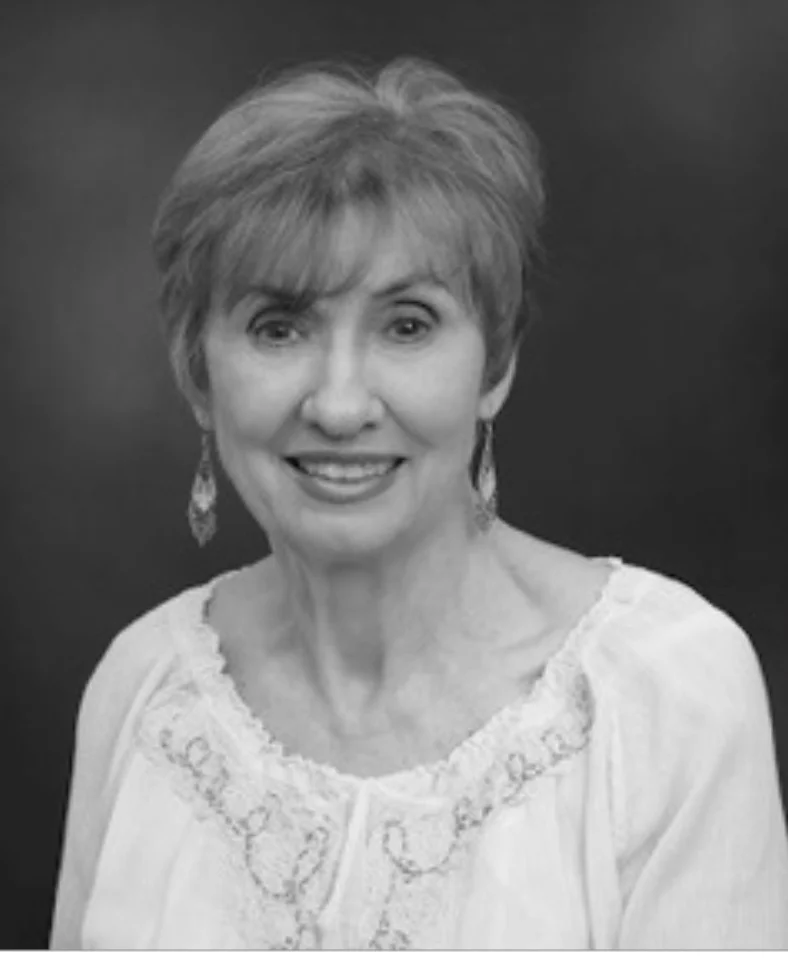 Author portrait by Deanne Dunlop
