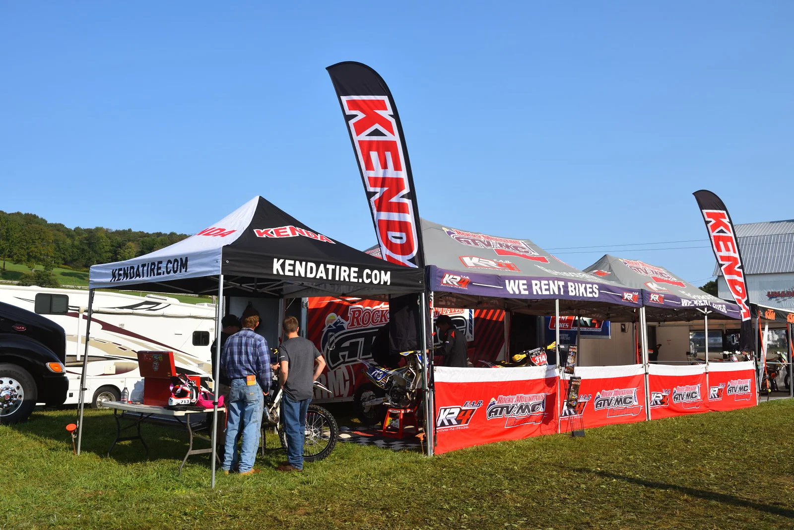  KR4 Pro Pit Photo by Ken Hill