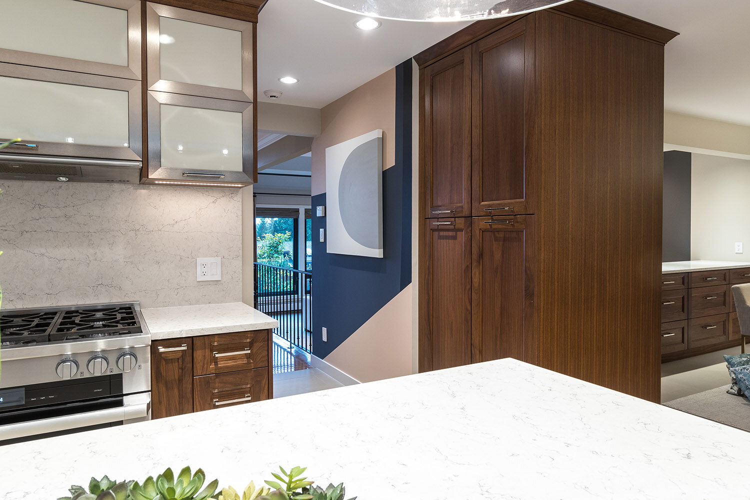 wall-design-decor-kitchen-elegant-custom-design-artful-interior-susan-front-view-3.jpg