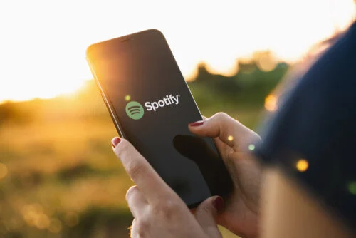 The 14 Best Spotify Playlists For Kids (that grown-ups will like, too)