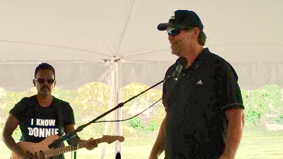 With Live Band Karaoke at Canal Shores Golf Invitational. Steve McMichael and I doing Elvis "Suspicious Minds". He was hilarious and nailed it. Supper cool dude. August 2017. 