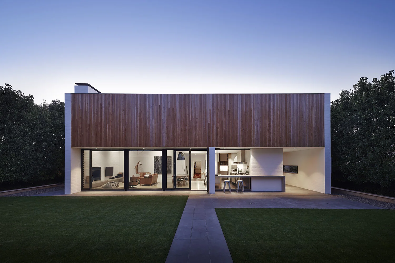 JR House
