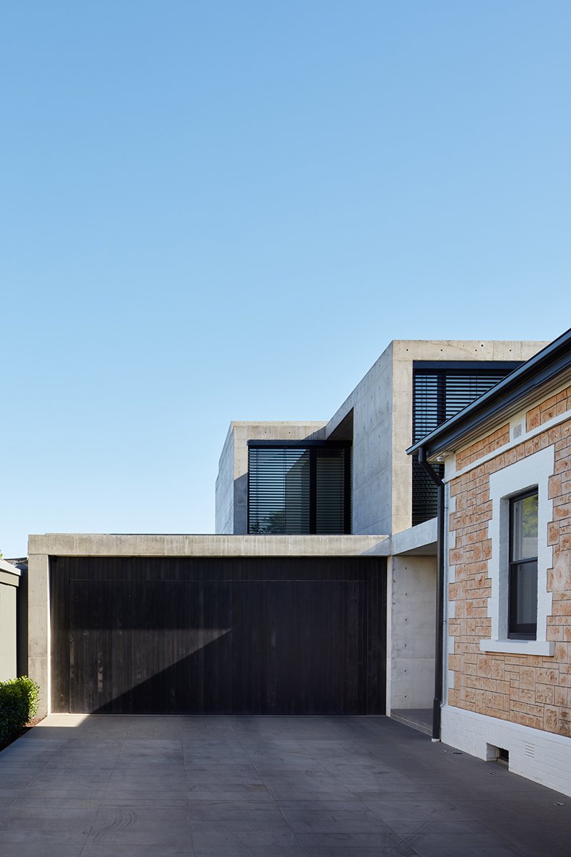 Medindie_House_Contemporary_Concrete_Garage.jpg