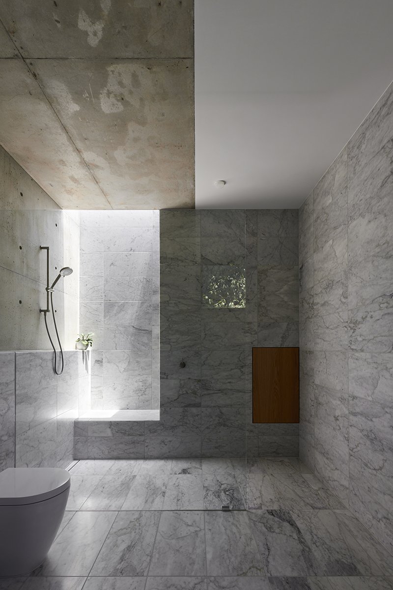 Medindie_House_Contemporary_Concrete_Bathroom.jpg