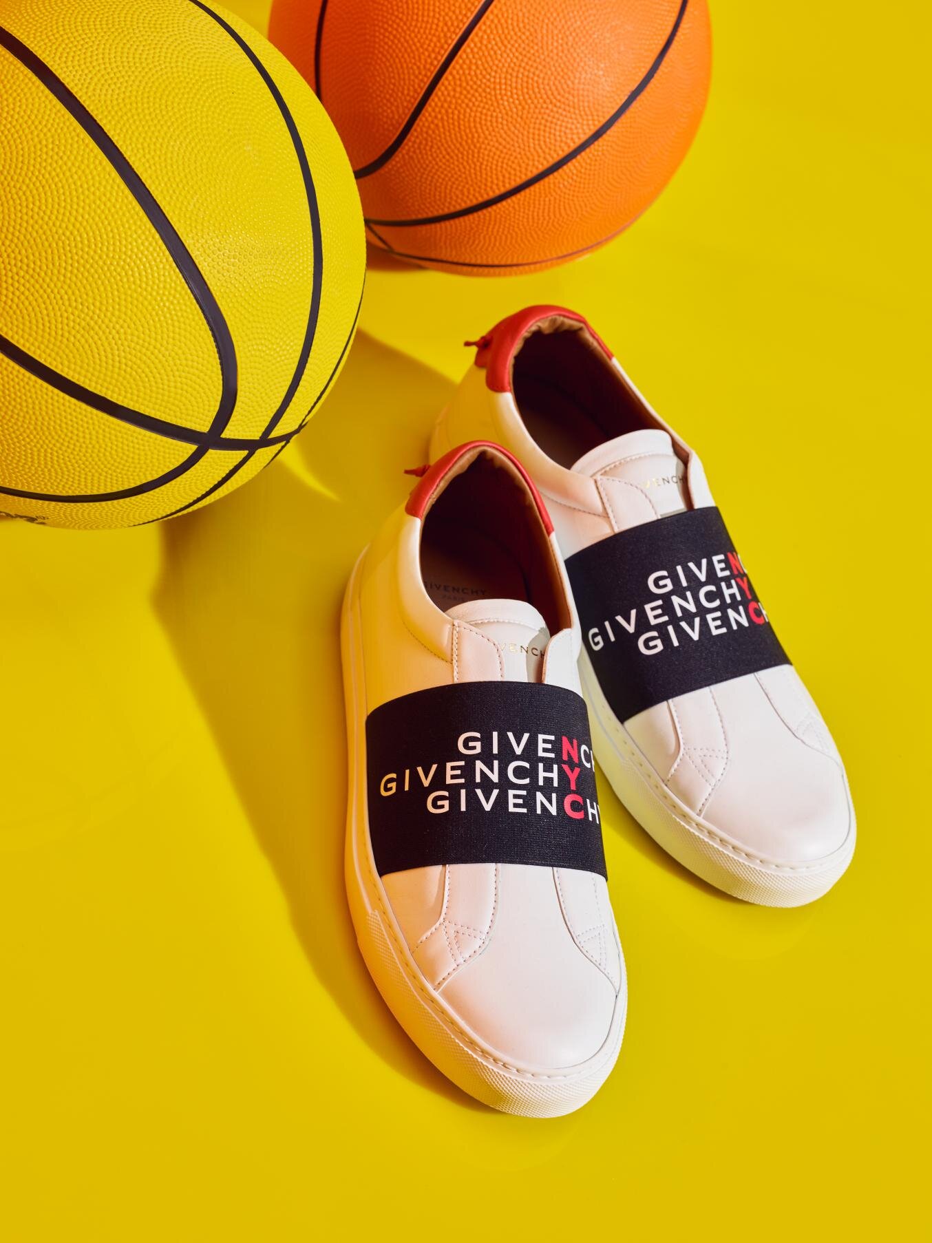 SAKS-Barbara Donninelli 