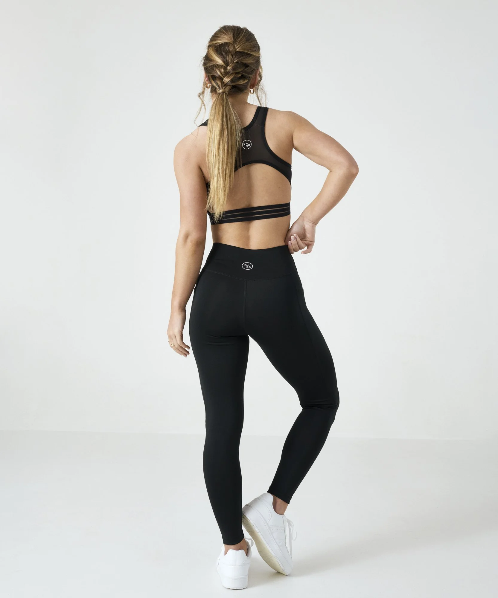 FL_LEGGINGS_BLACK_037.jpg