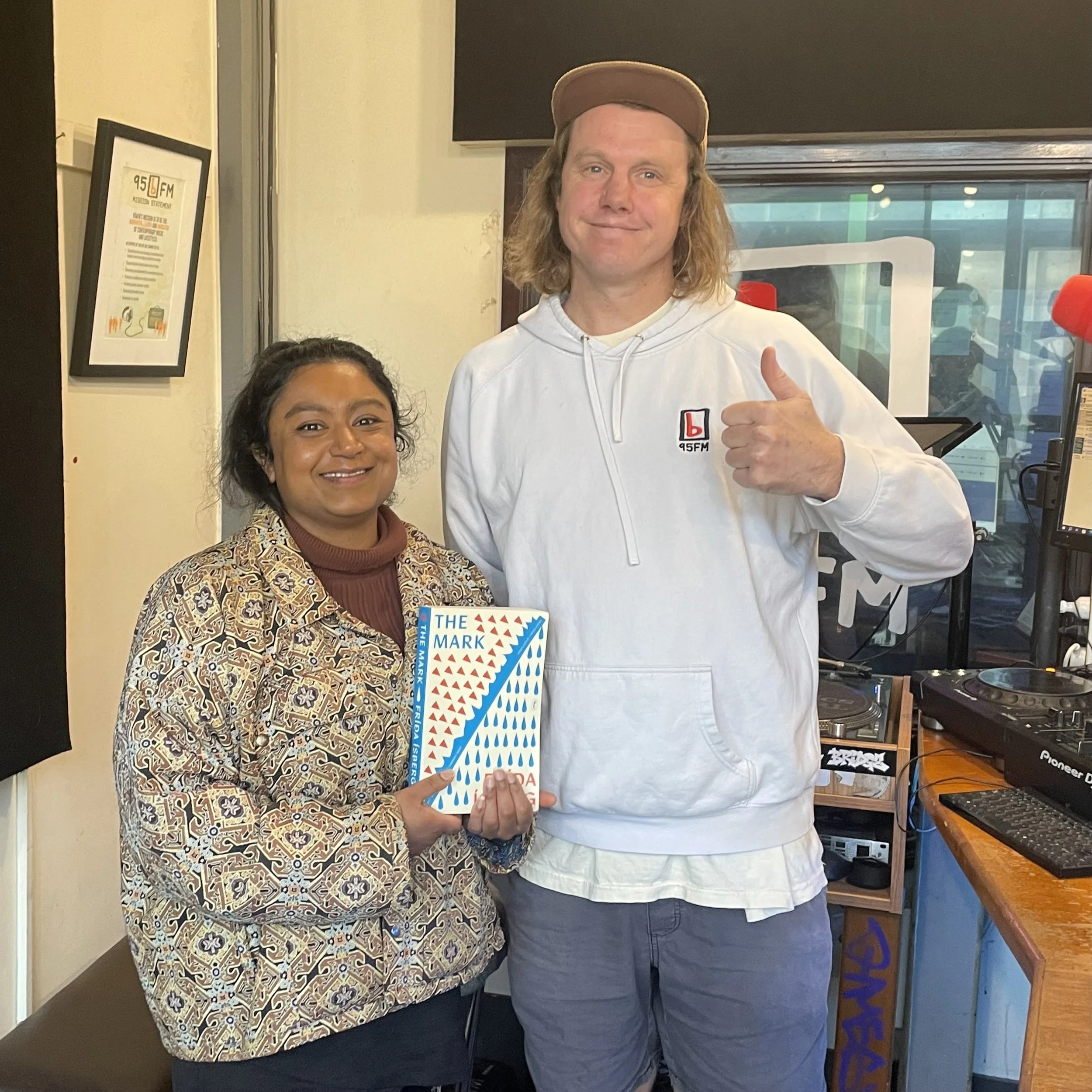 95bFM's Loose Reads: The Mark by Frida Isberg