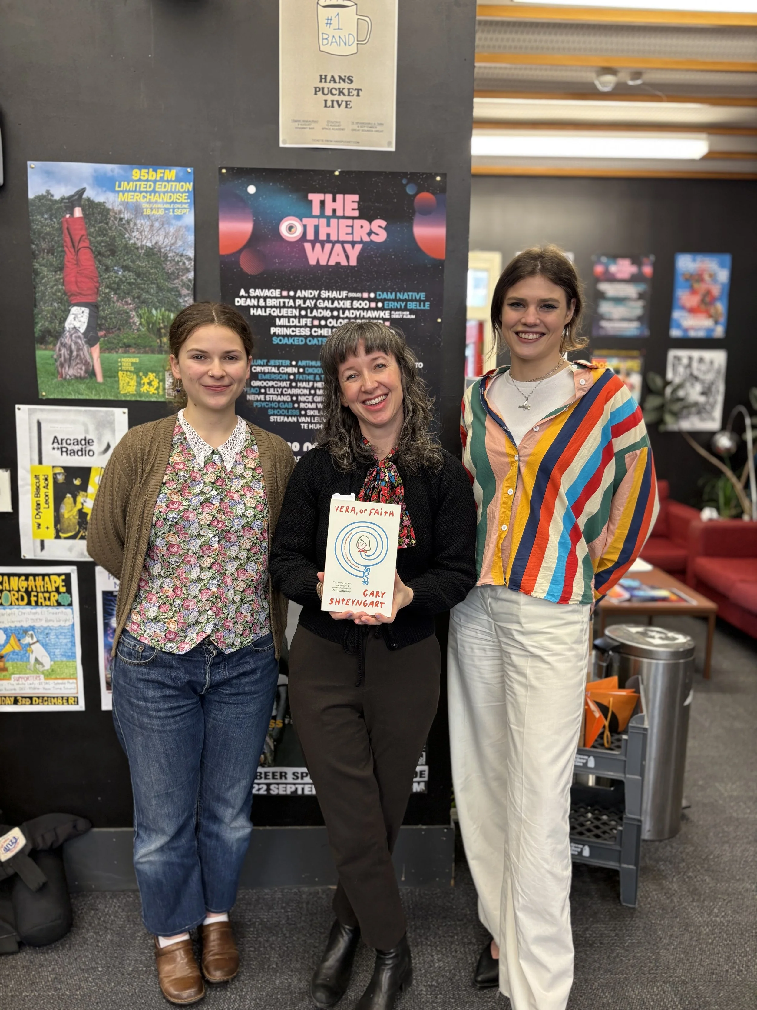 95bFM's Loose Reads: Vera, or Faith by Gary Shteyngart