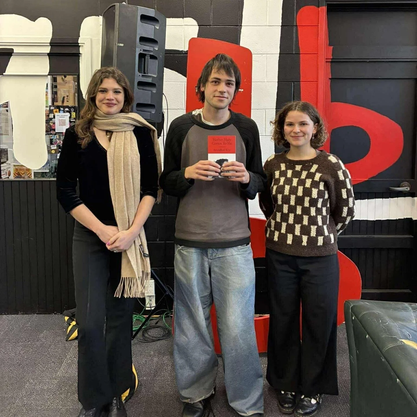 Nate visits @95bfm_breakfast for his first ever radio review! Today, he brings in the brand new release, Mother Mary Comes to Me by Booker Prize winning author, Arundhati Roy.
A memoir exploring mother/daughter dynamics, Indian politics and what is
