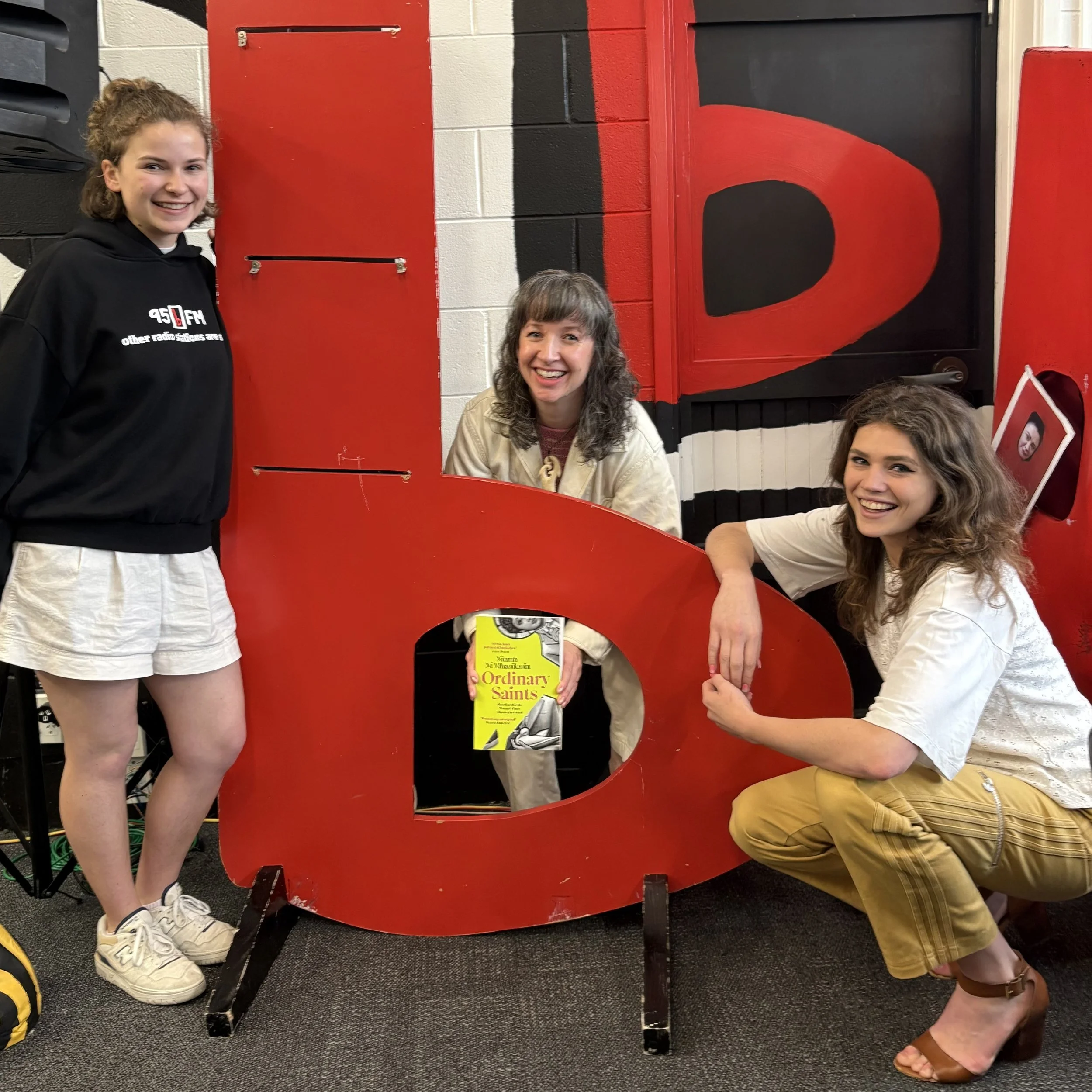 95bFM's Loose Reads: Ordinary Saints by Niamh Ni Mhaoileoin