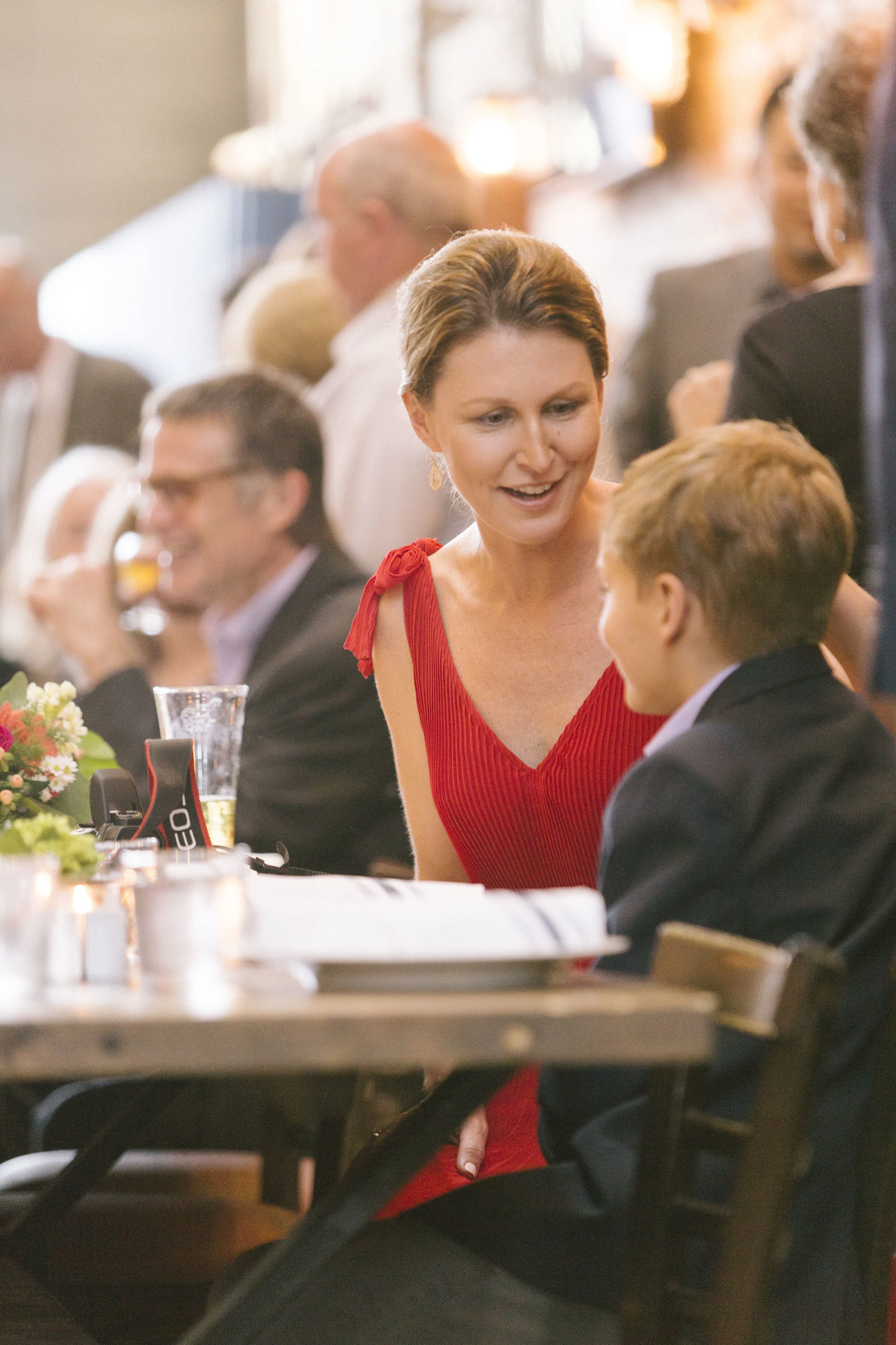 A family talks during an event in Chicago.