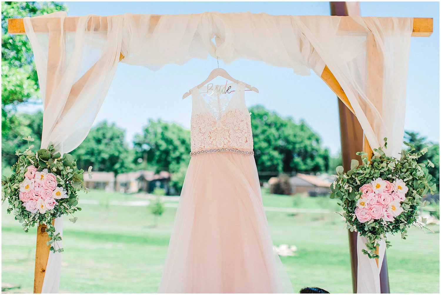 Madison Avenue Central Park Wedding, Kansas Wedding Photographer, Wichita Kansas Wedding Photographer, modern wedding, traditional wedding, wedding photography, wedding inspiration, unique wedding photos, classic wedding photos, champagne wedding dress, flowy wedding dress, wedding dress inspiration