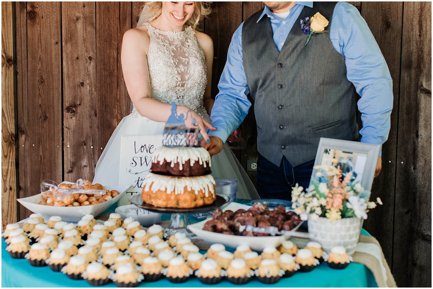 Prairie Pines Wedding, Kansas Wedding Photographer, Wichita Kansas Wedding Photographer, outdoor wedding, traditional wedding, wedding photography, wedding inspiration, unique wedding photos, classic wedding photos