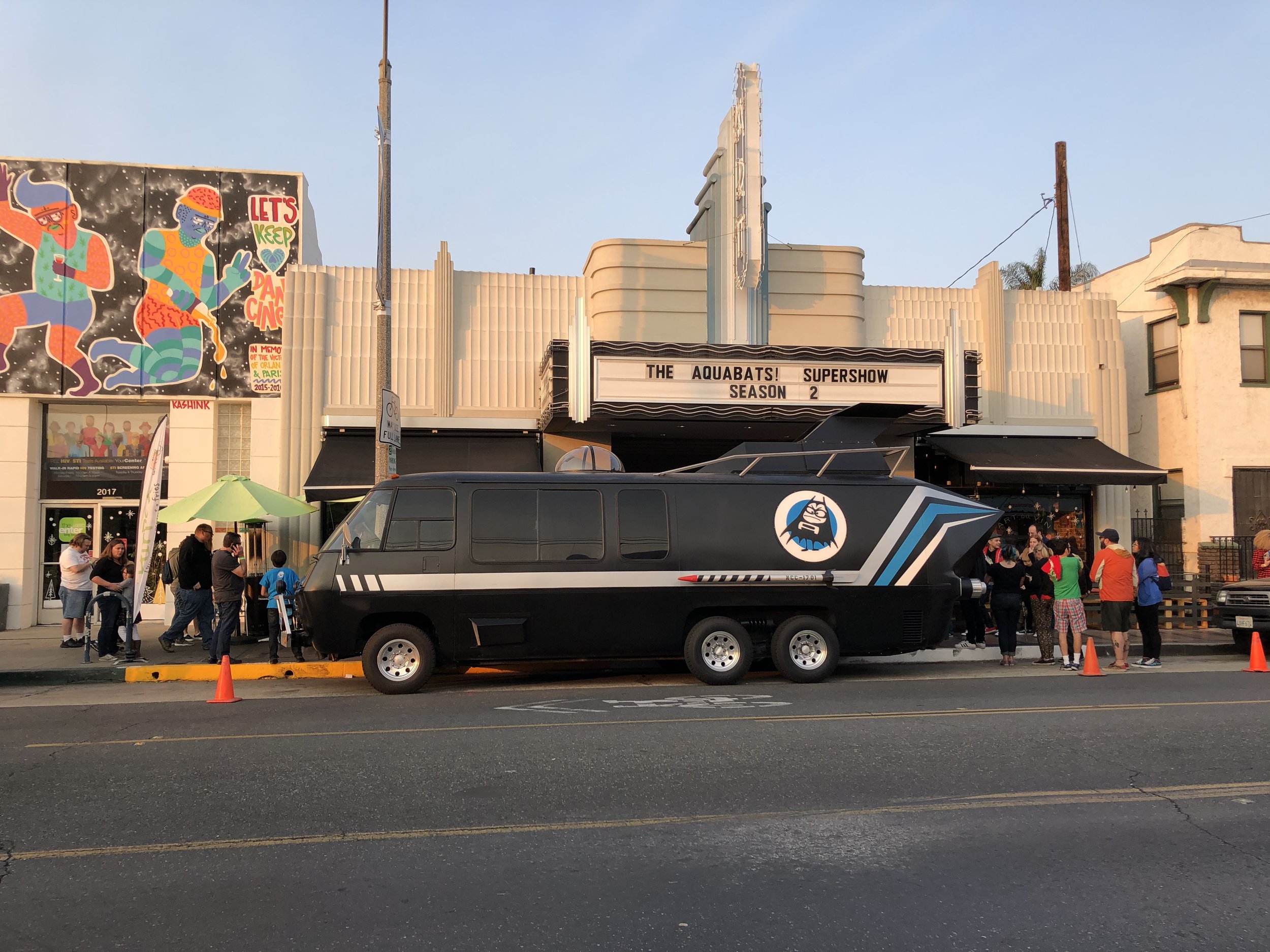  The Aquabats are by far my favorite band. They taught me the importance of embracing your own creativity and having fun without waiting for permission. They also have this amazing Battletram, which I quite like the color scheme of… 