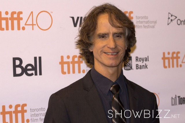 Grooming / Jay Roach 