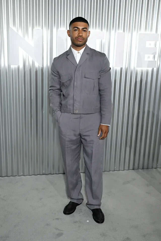 Grooming for Branden Cook