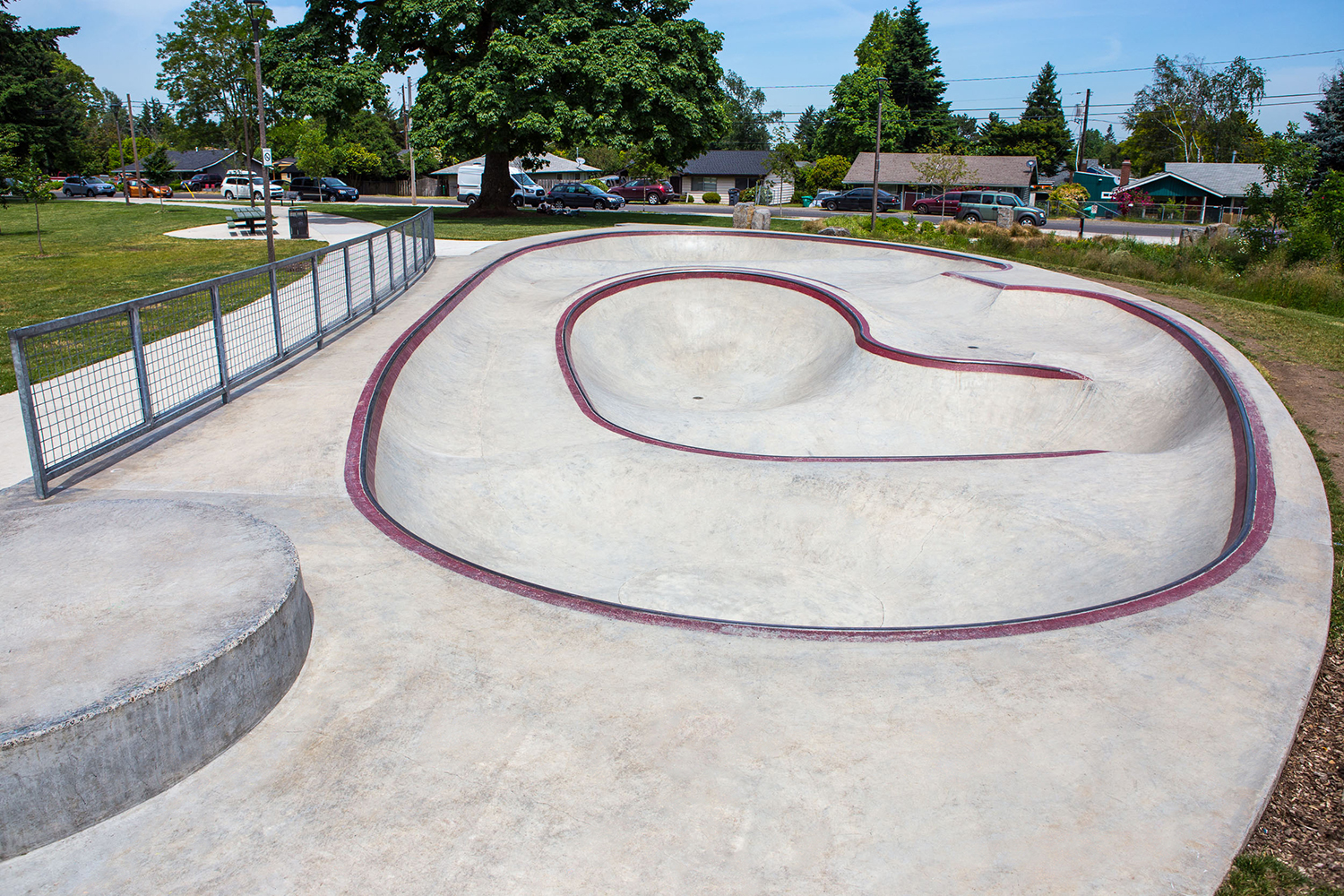  An opposite view of the Alberta Skate Spot which is suitably designed towards adolescents and beginning skateboarders. 