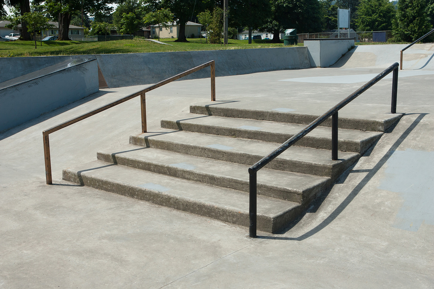  This set of five stairs and with the choice of square and round rails awaits street skaters at Pier Park Skatepark. 