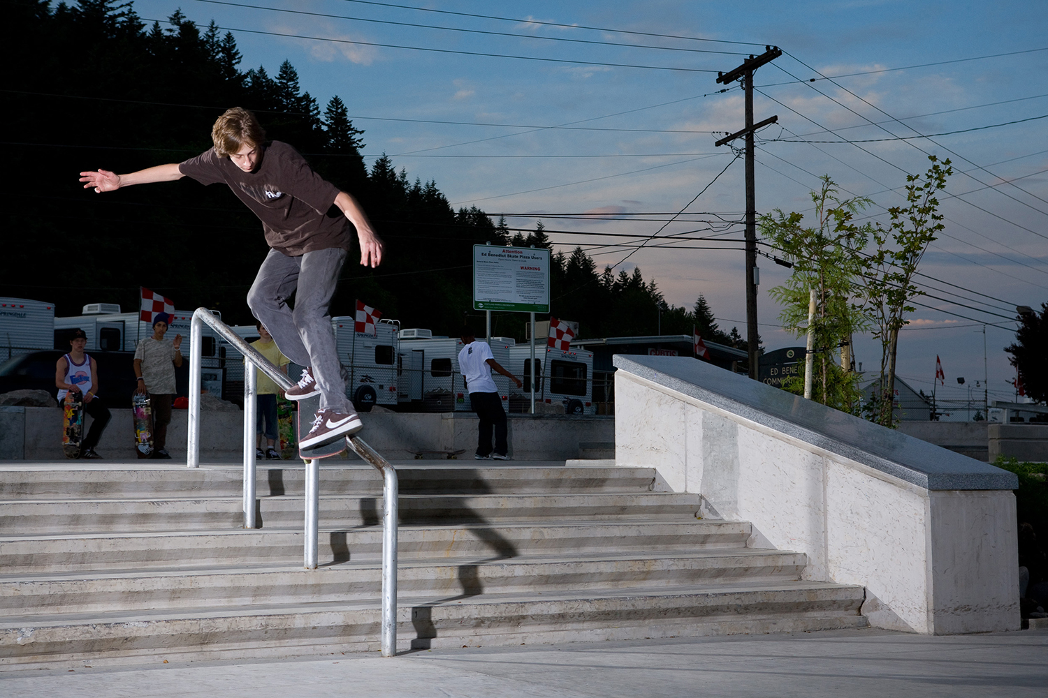  Ed Benedict Skate Plaza entertains street skaters of all abilities. 