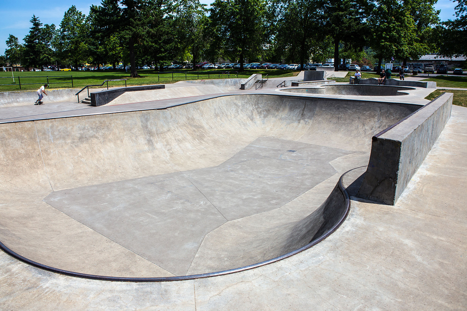  Glenhaven Skatepark’s flow bowl is popular among both skateboarders and the local BMX community. 