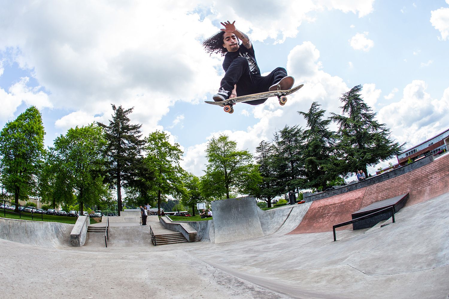  Local Portland resident Steve Reeves sails above Glenhaven Skatepark’s street course. 