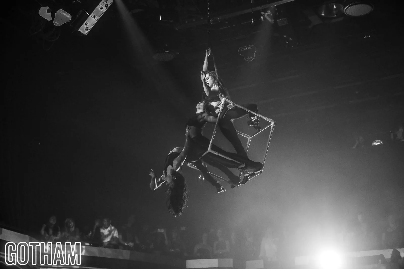 Cassandra Estelle NYC aerialist