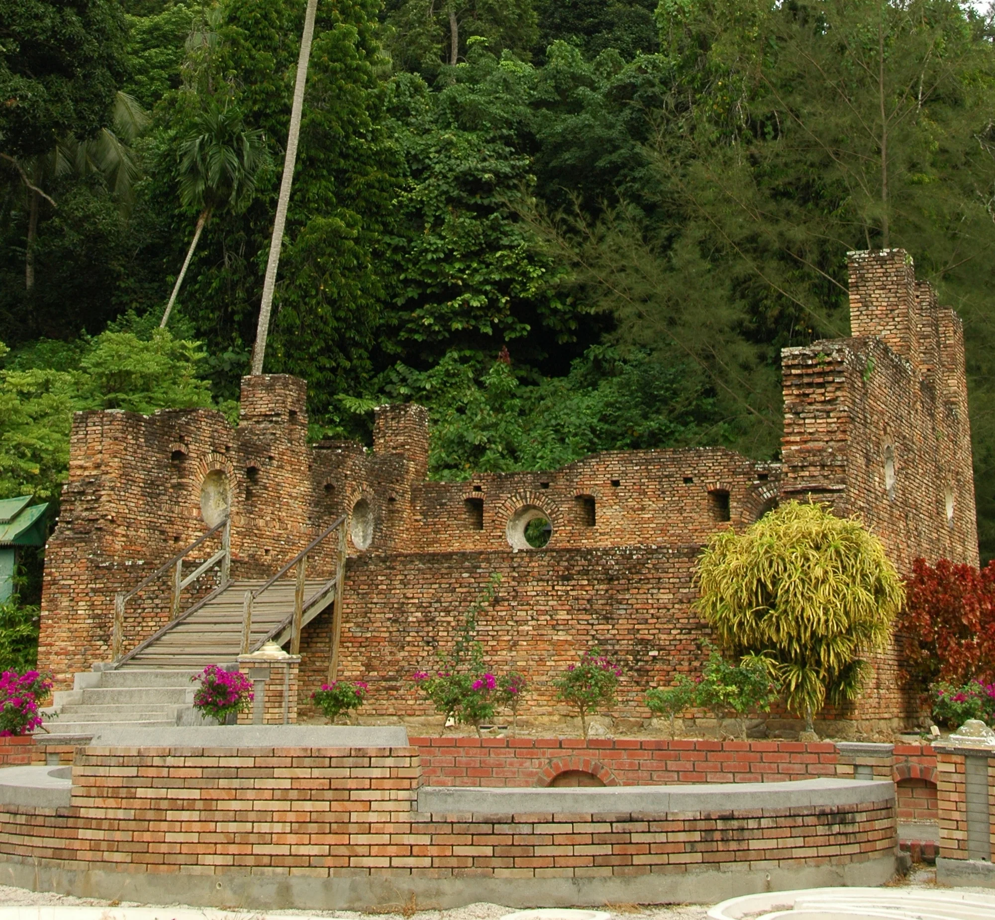 map the fort.JPG