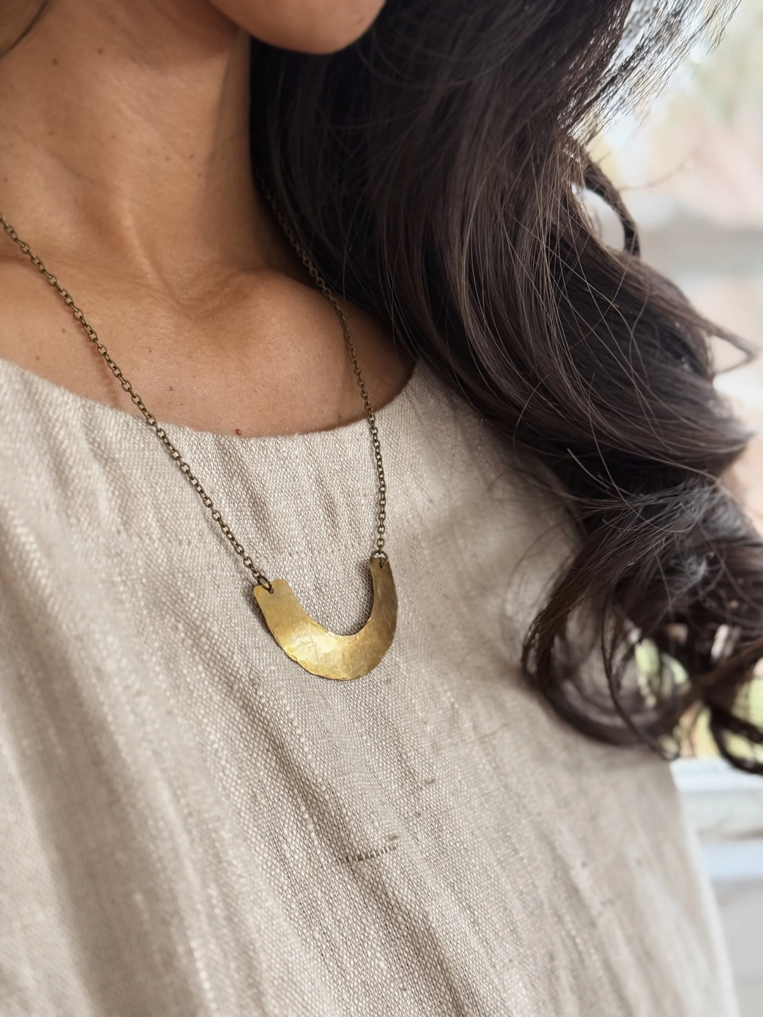 Busur Necklace