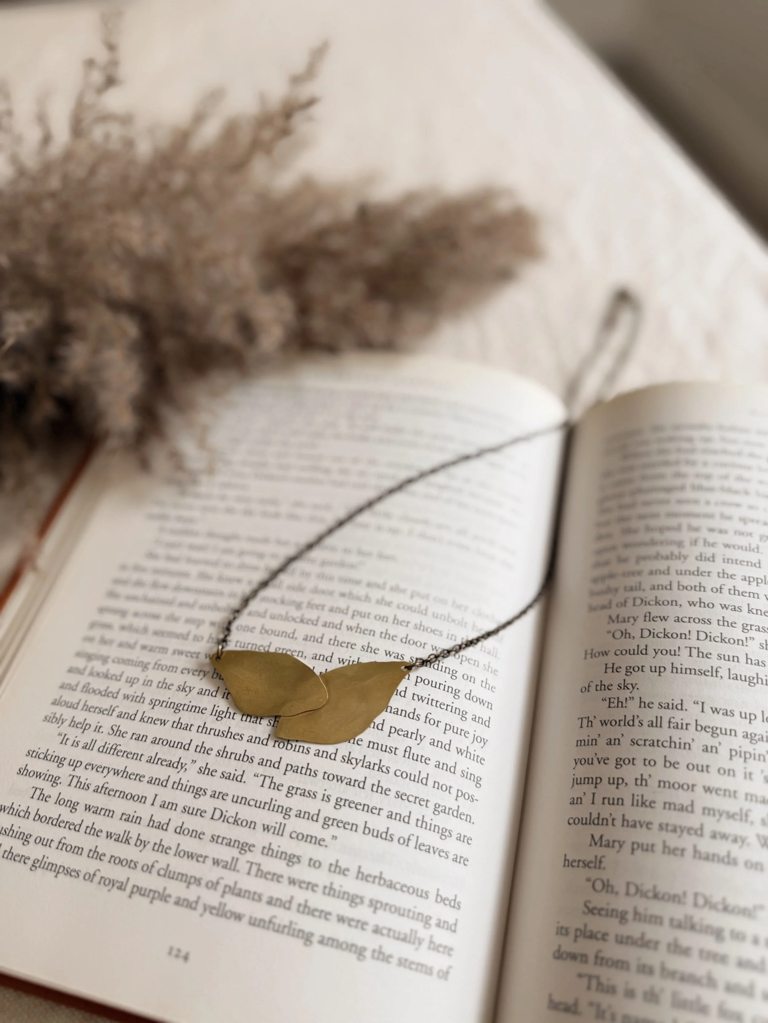 Climbing Fig Necklace