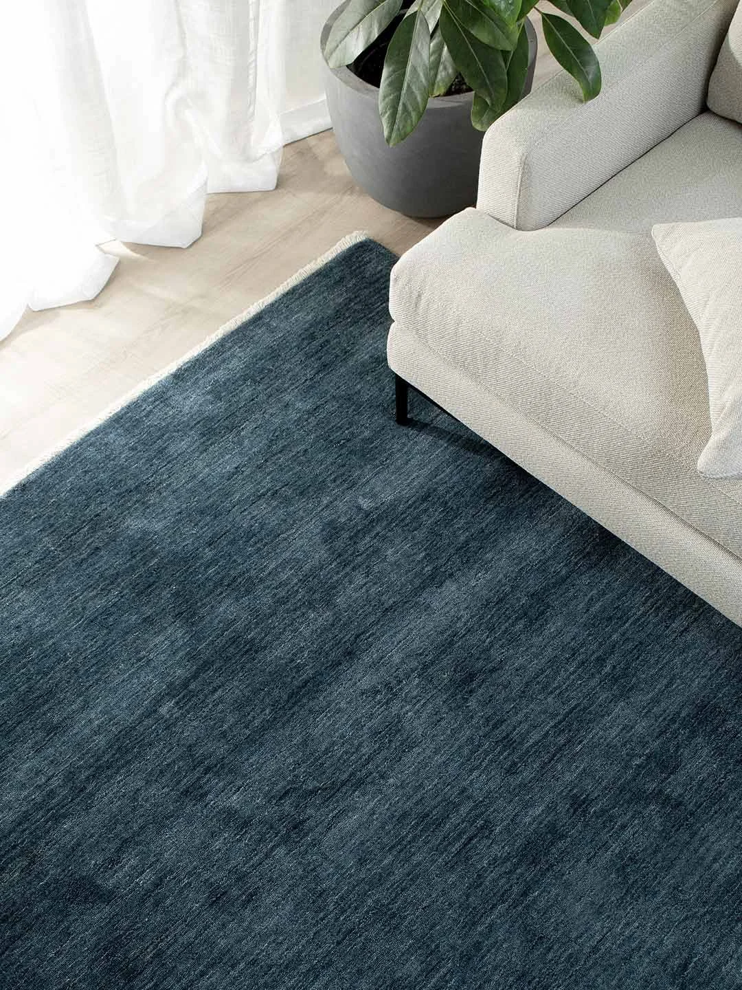 Diva-Odyssey-blue-the-rug-collection-insitu-01.jpg
