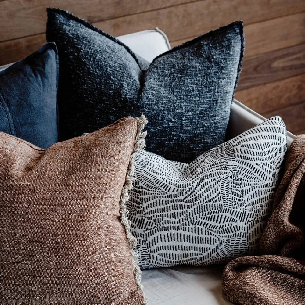 Eadie_Lifestyle_W25_Tabako_Cushion_Tabacco_Hana_Cushion_Midnight_5484-33.jpg
