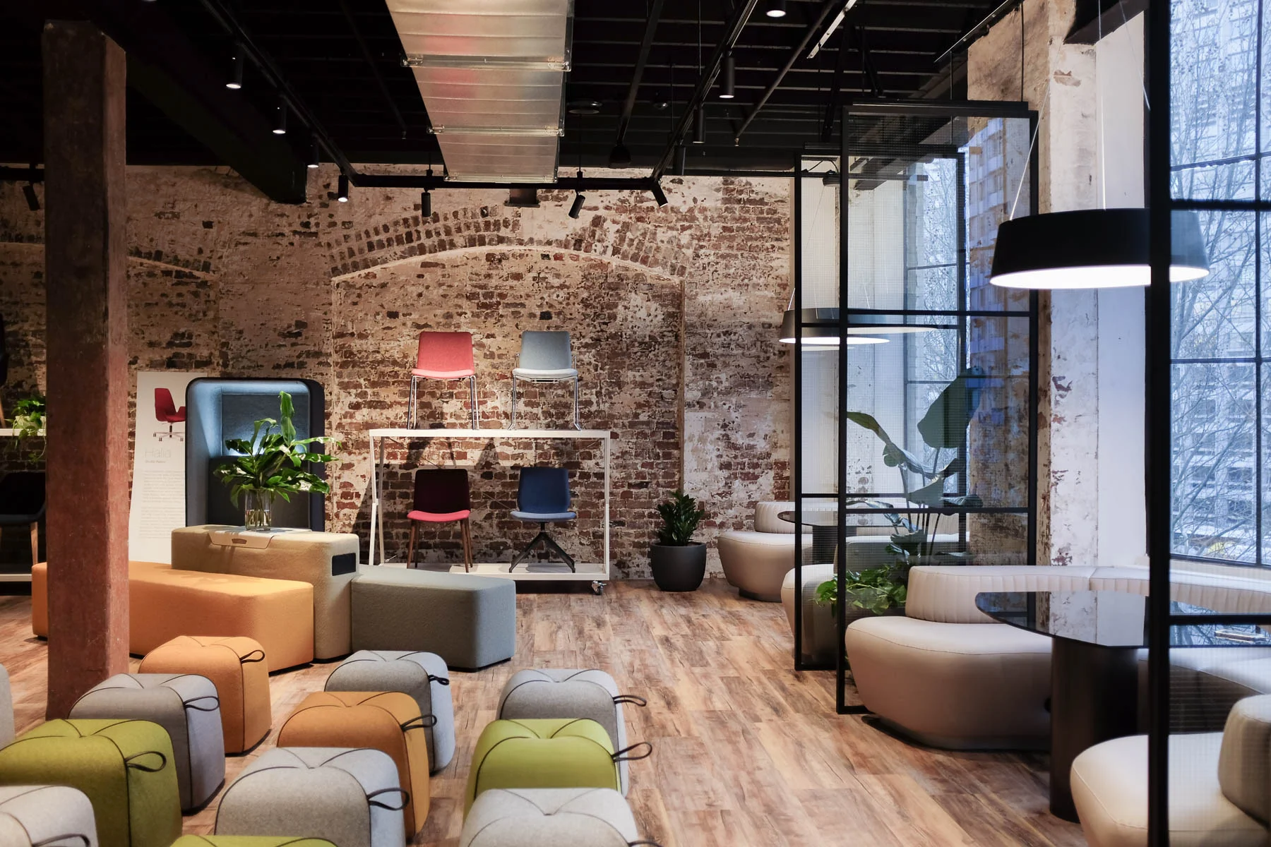 JEB-Sydney-showroom-01.jpg