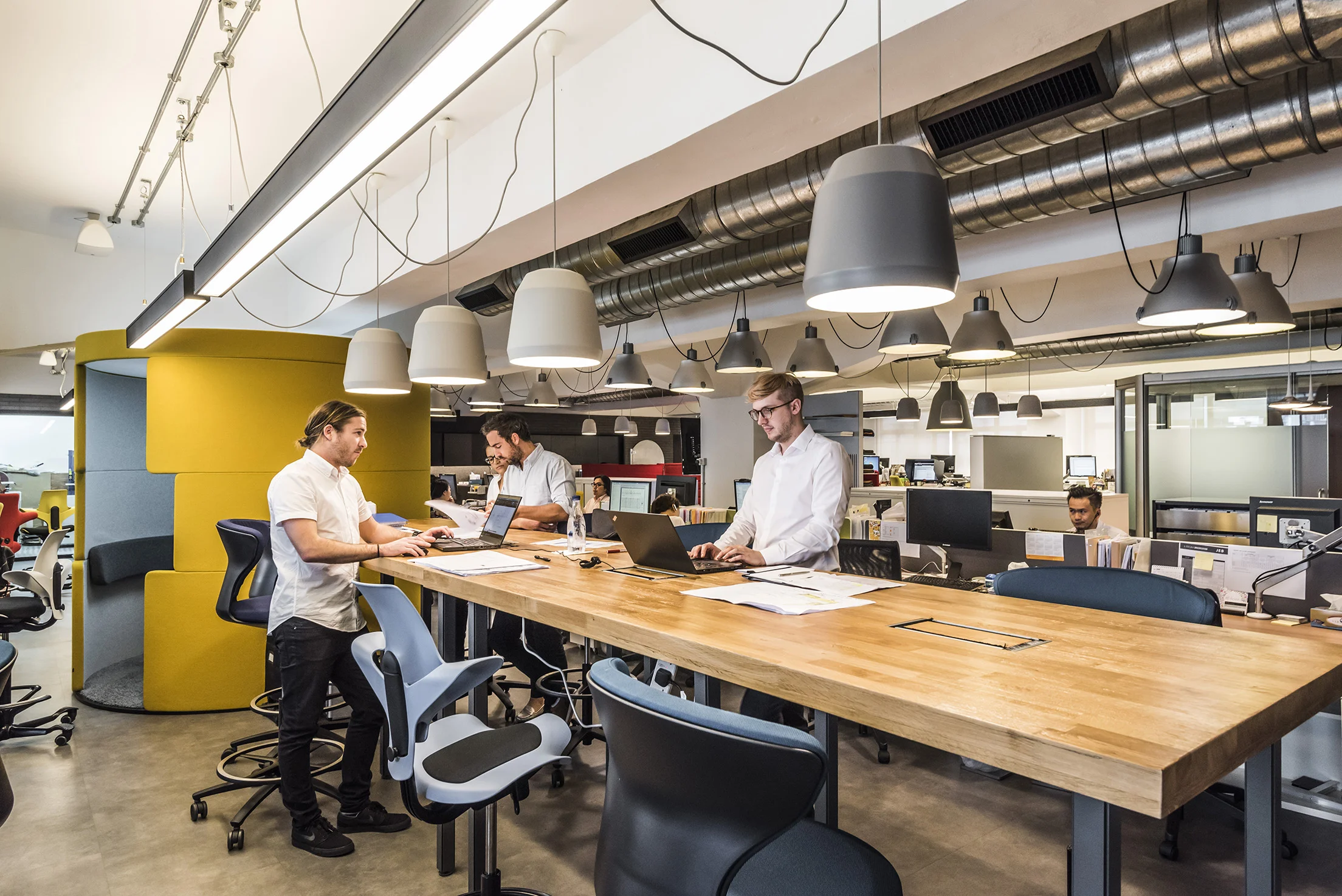 Companies and staff prefer an open area that will make them feel relaxed and at home