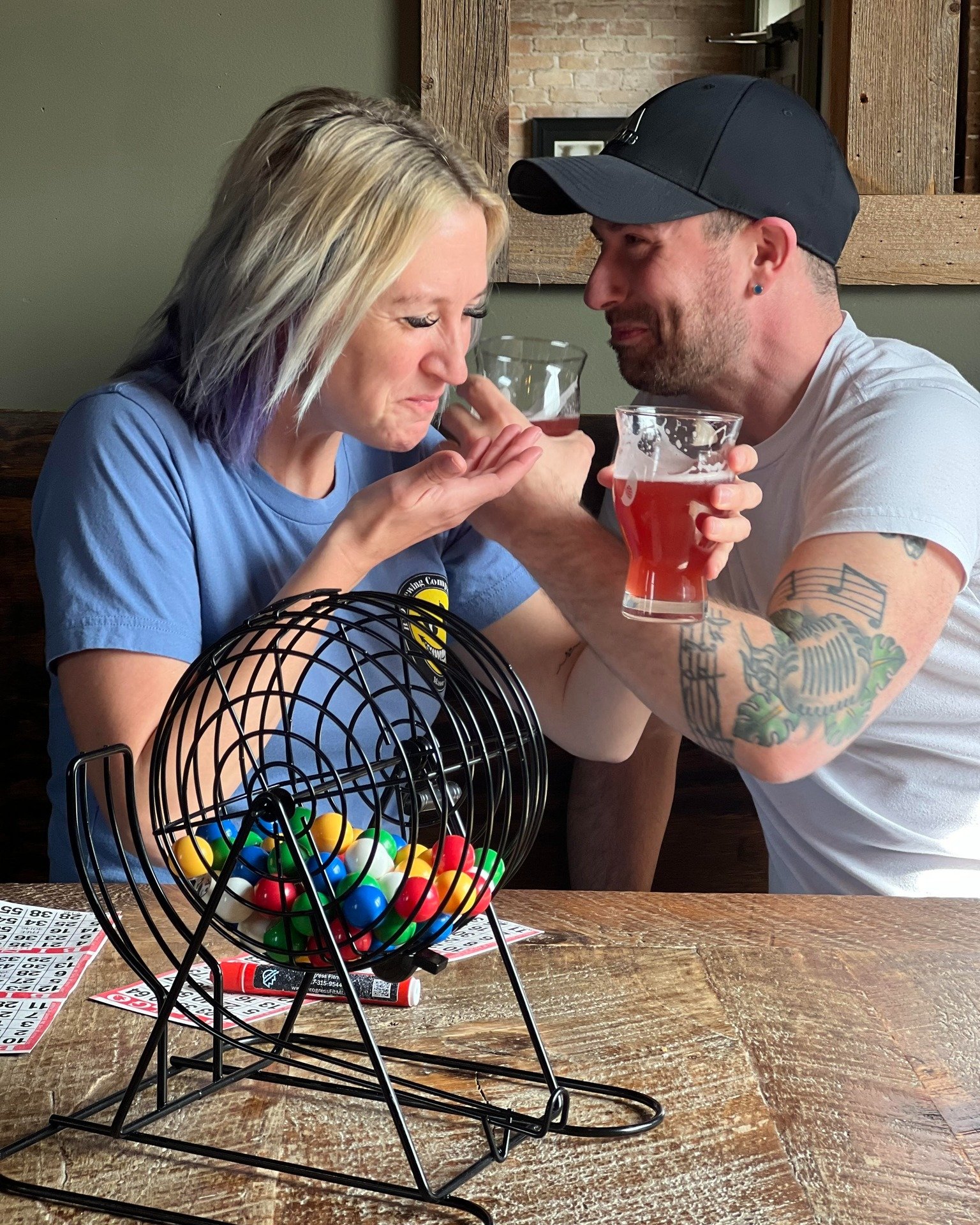 Out of 100 tries, this is the best we could get 🤣

Here's to the return of Best Buds Gose! Now, how about you grab YOUR best bud and bring them to 𝐁𝐈𝐍𝐆𝐎 with Dusty tonight from 7-9.

#craftbeer #michiganbeer #brewery #puremichigan #mibeer #beer