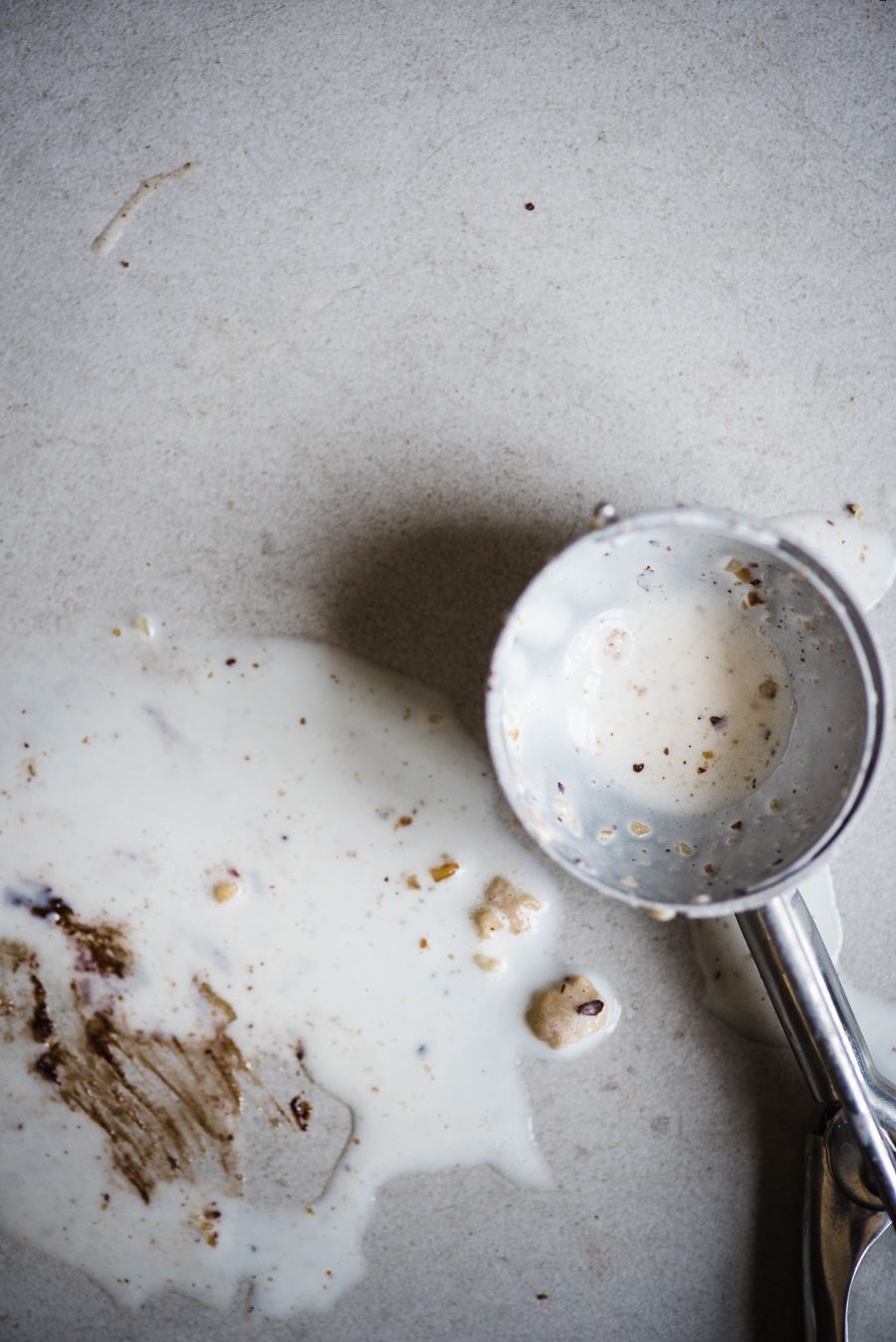 Gather a Table - HALVA ICE CREAM SANDWICH COOKIES WITH HAZELNUTS AND CACAO NIBS