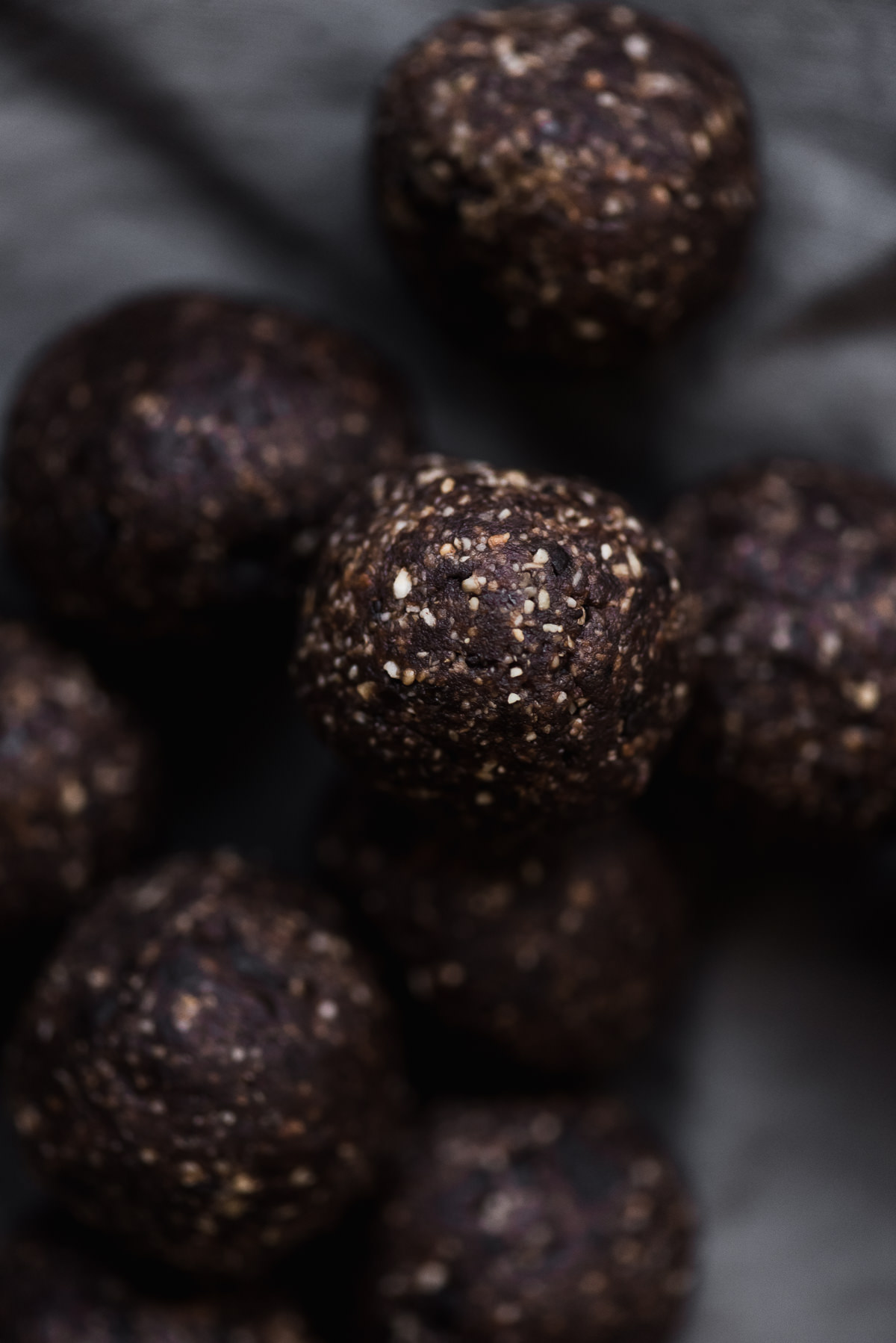 Chocolate Hazelnut Date Balls