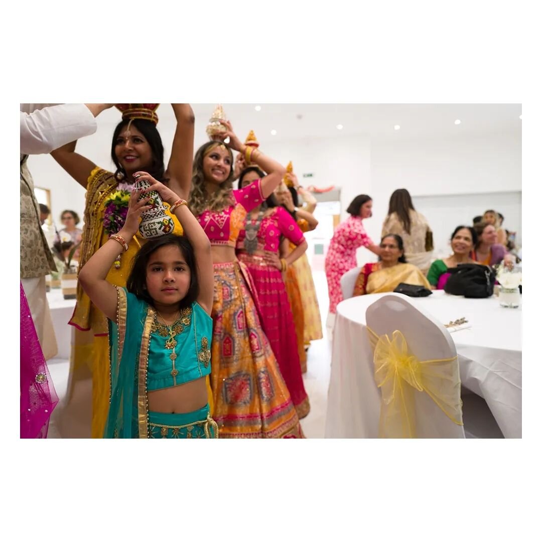 Last few pics of Heleyna's Prithi ceremony...

#photography #eastlondonphotographer #eventphotography #throwbackthursday #prithiceremony #prewedding #hinduwedding