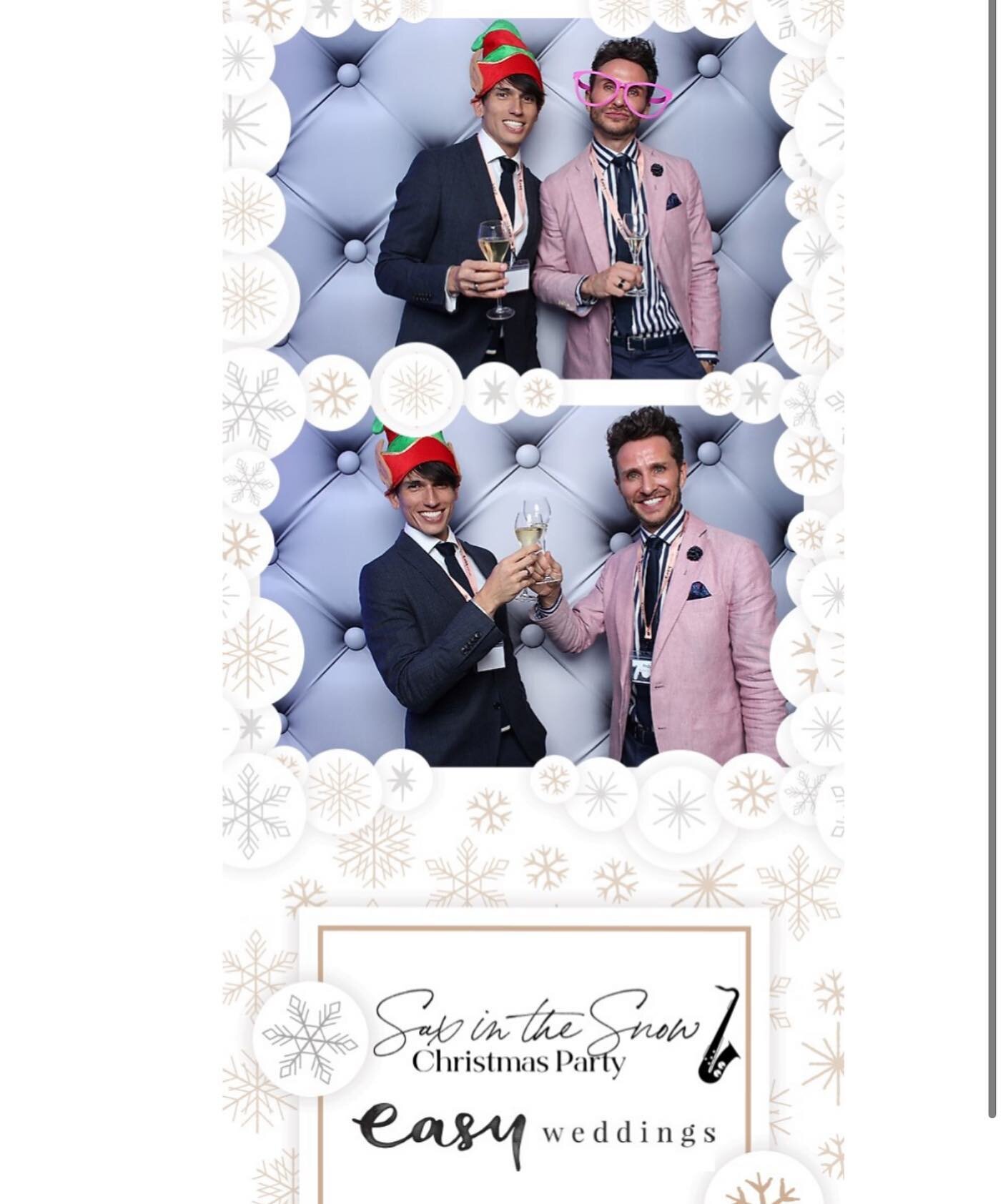 Easy wedding Xmas Party 🥳🎄What a great party &amp; get together of industry professionals at the @langhamsydney Thank you @easyweddings for putting on a great night 🥳🎁🎉