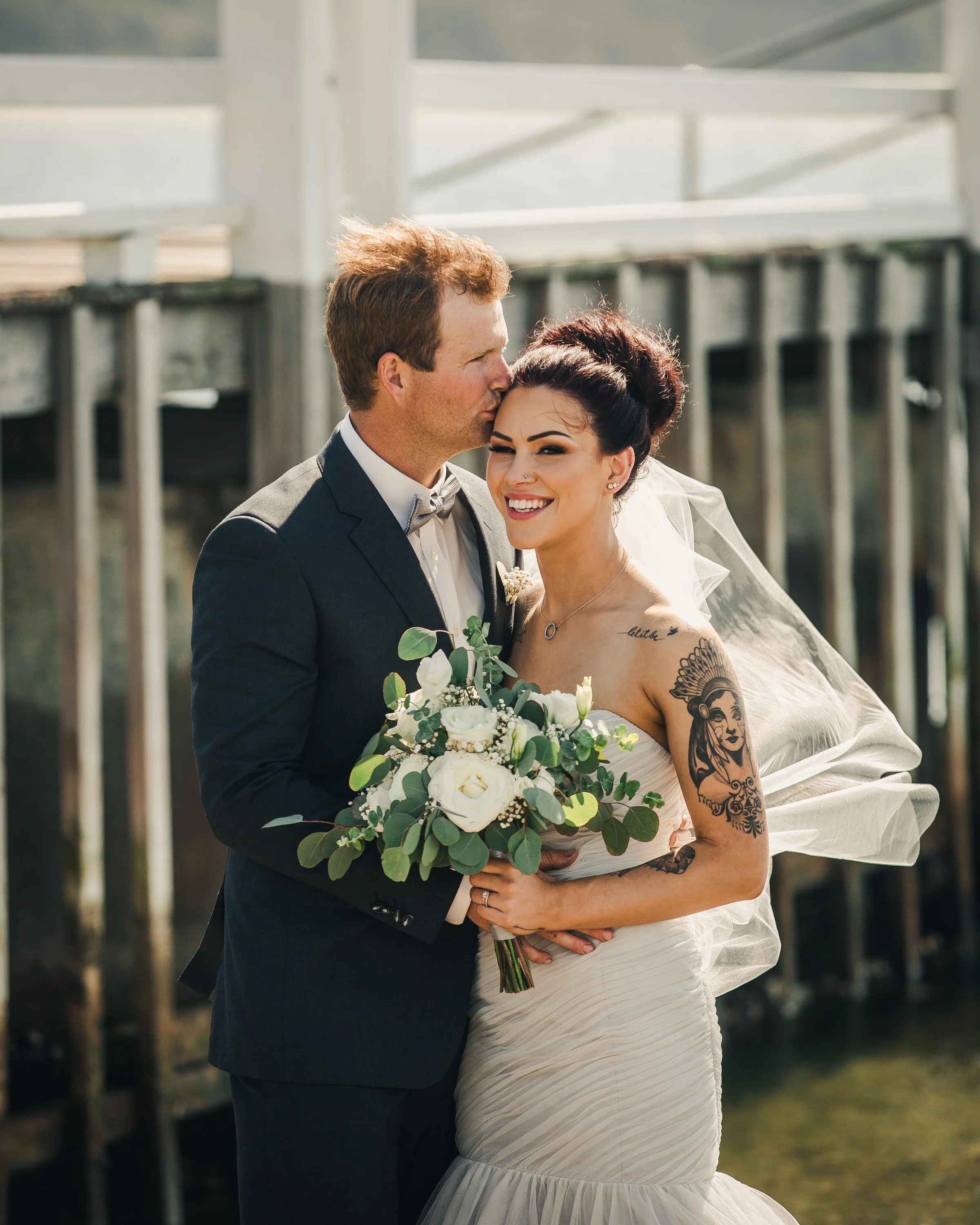 Josh and Courtney Pakes-300.jpg