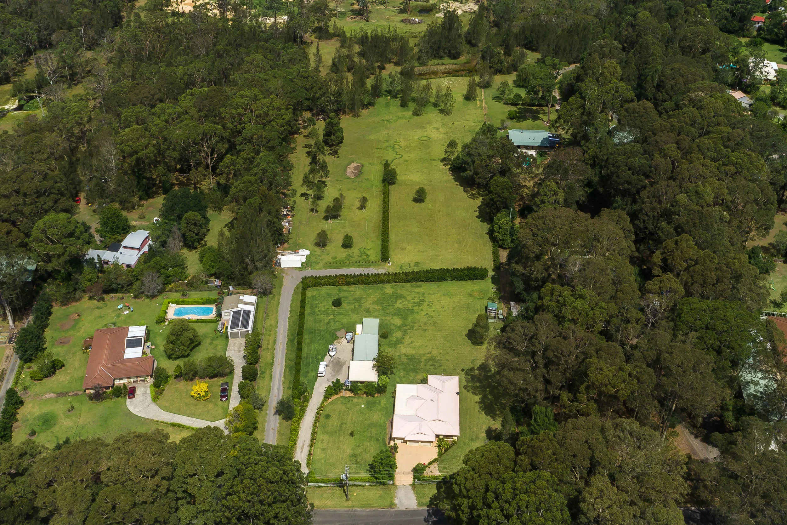 26 Streamside Ave, Woollamia-4.jpg