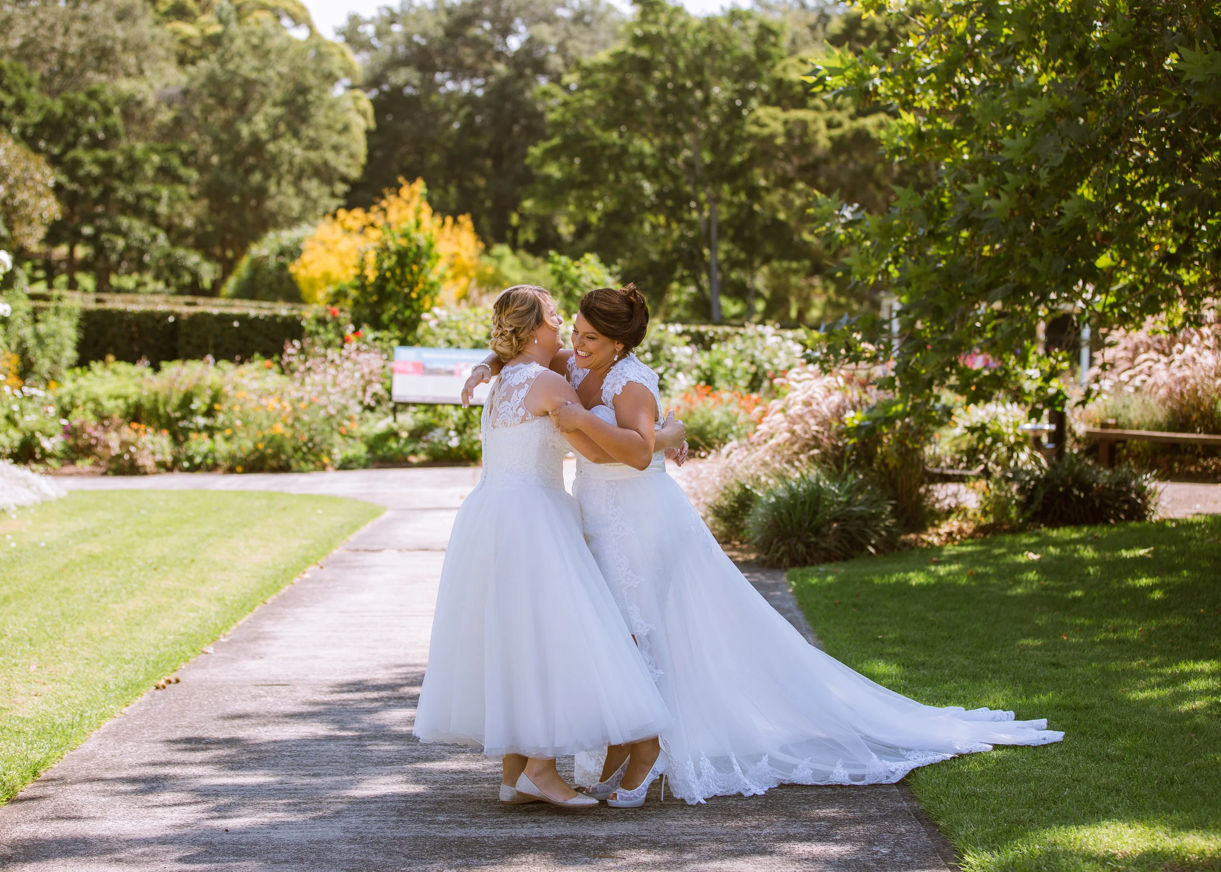 Lainee and Natasha-18.jpg