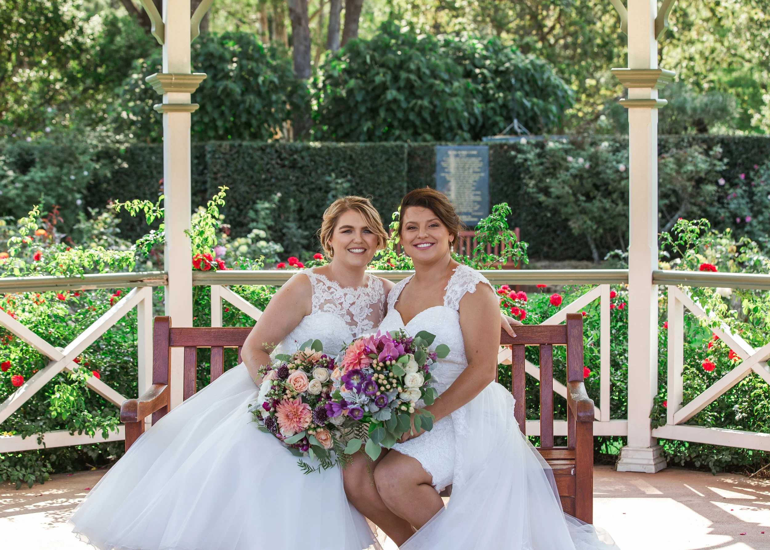 Lainee and Natasha-101.jpg
